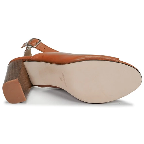 Betty London - JIKOTEGE - Image 7