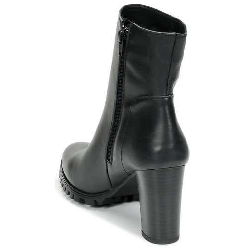 Betty London - NOHIME - Image 5