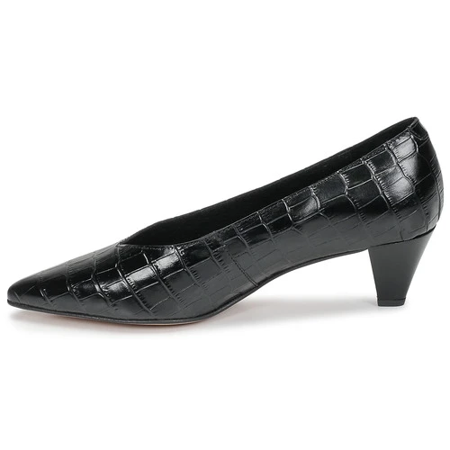 Betty London - NOMANIS - Image 4