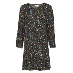 Betty London - NELLY