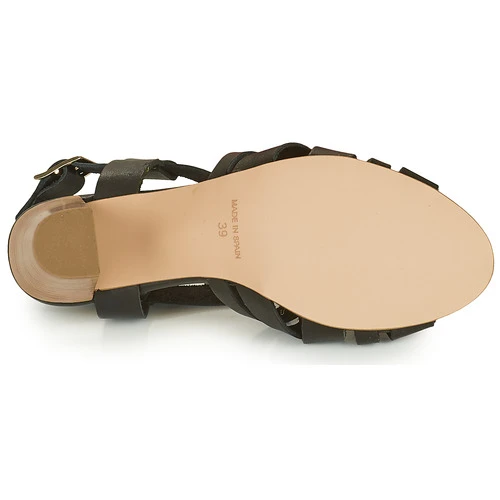 Betty London - OCHAT - Image 7