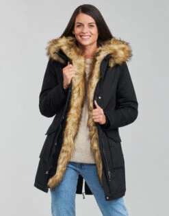 Betty London - PATISSON