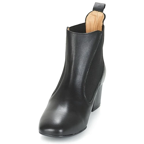 Betty London - JUSSIVA - Image 3